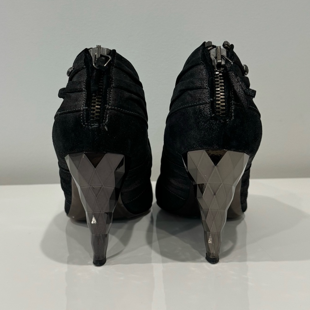Designer booties - Picture 3 of 7
